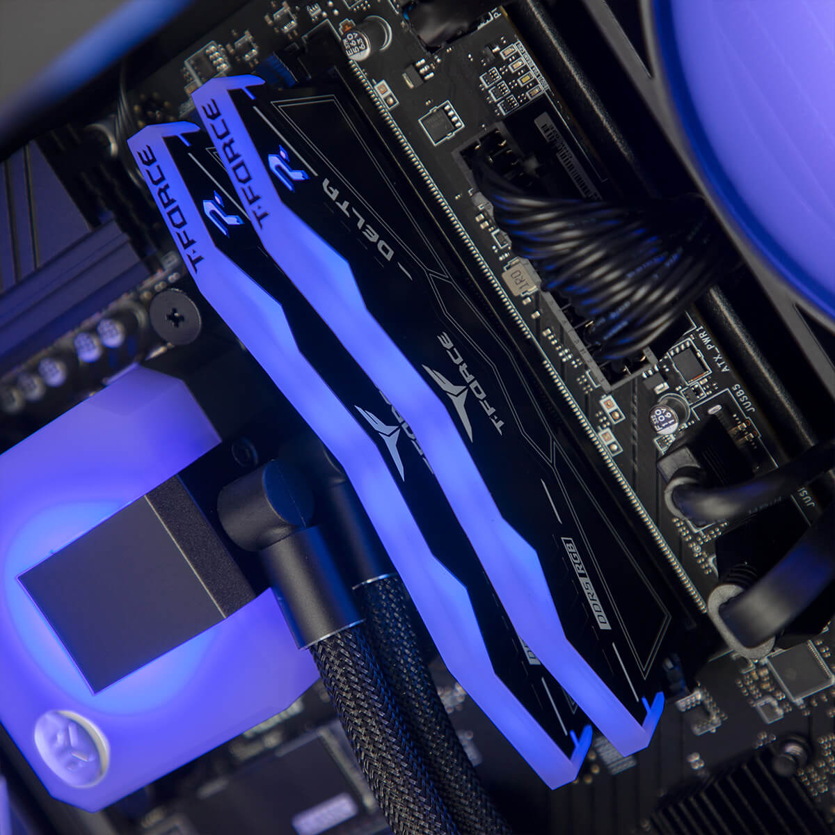 Empyreal RTX 4070 SUPER Core i5-14400F Gaming PC