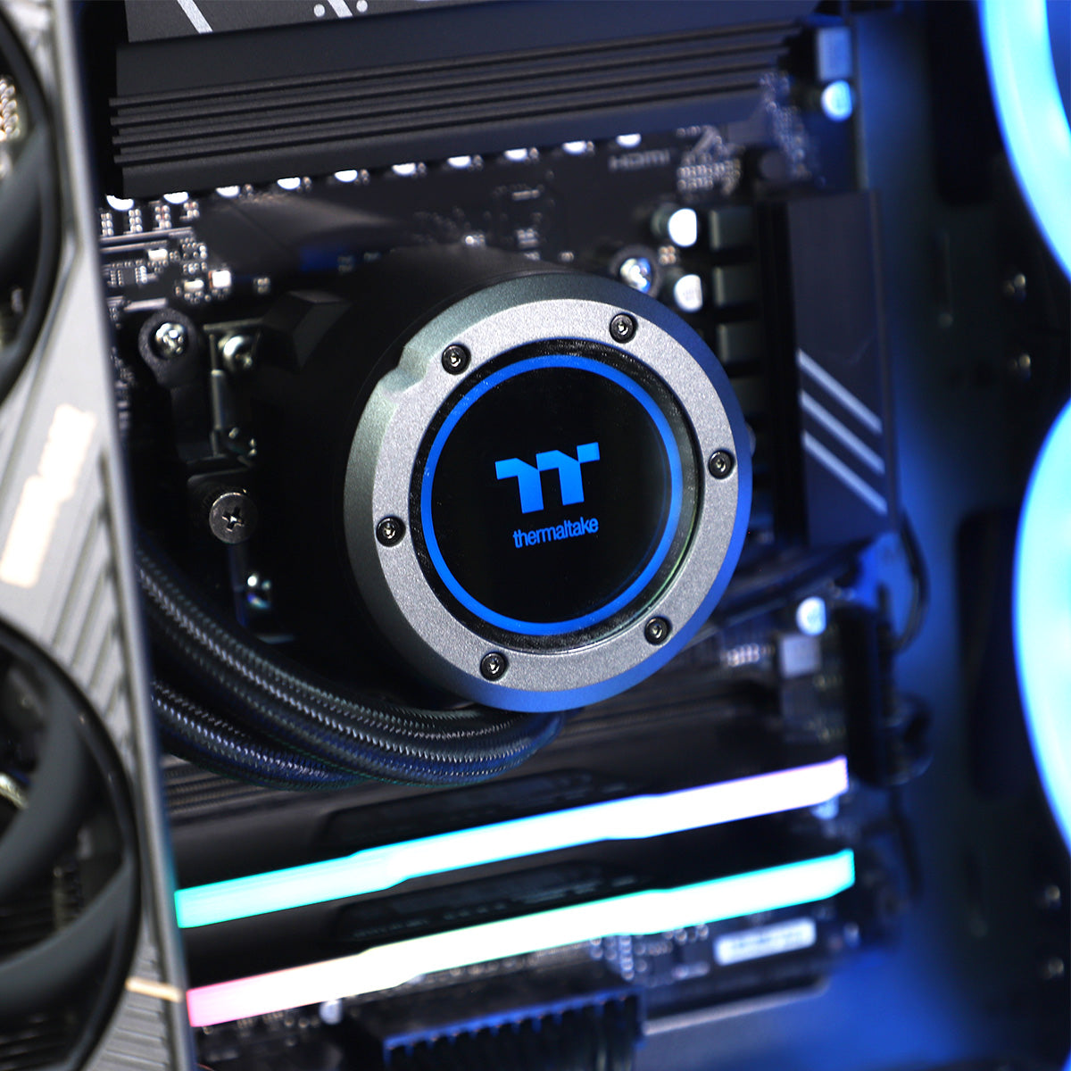 Le Bastion RTX 5080 Ryzen 7 9800X3D Gaming PC - Violet