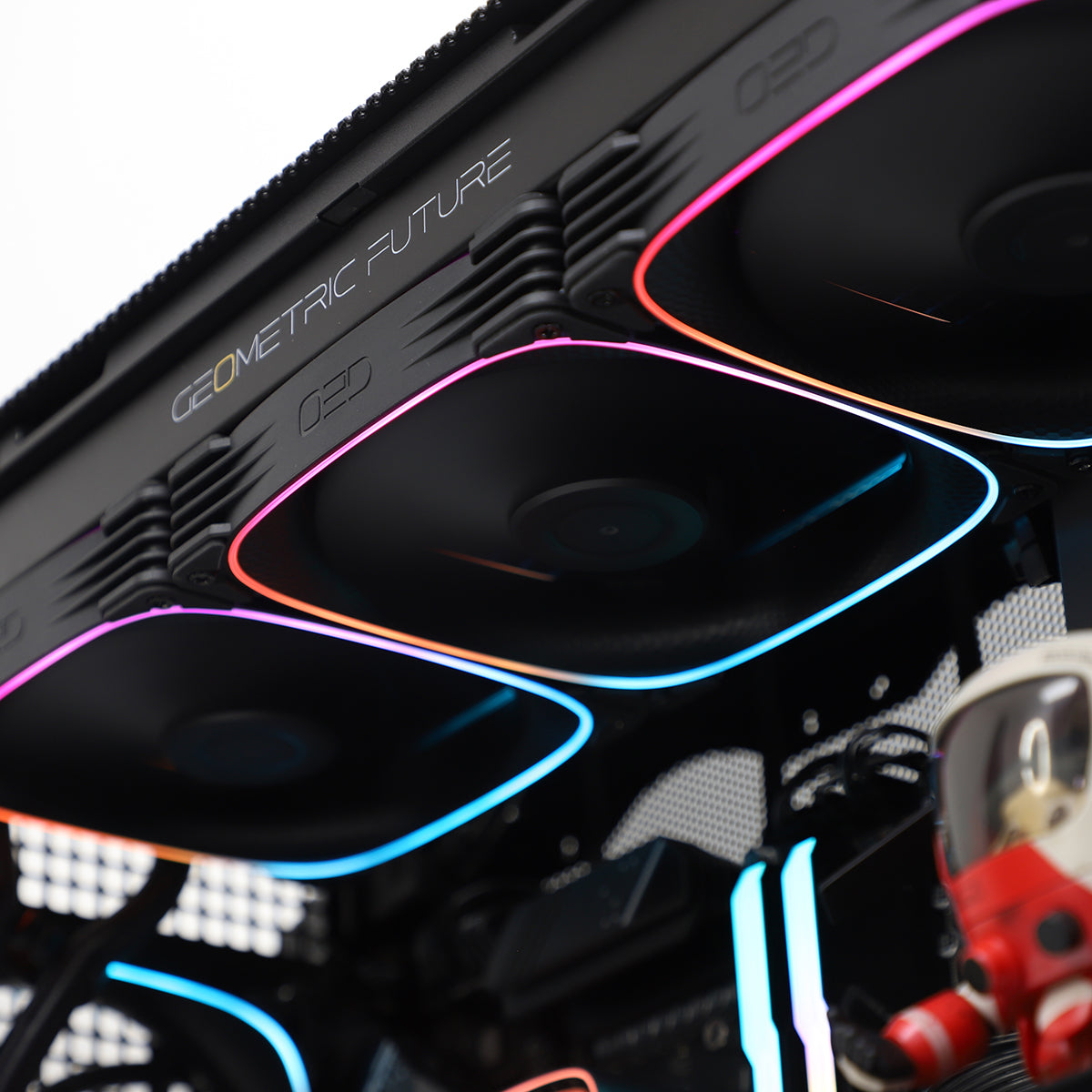 Catalyst RTX 5070 Ti Ryzen 7 9800X3D Gaming PC - BLACK