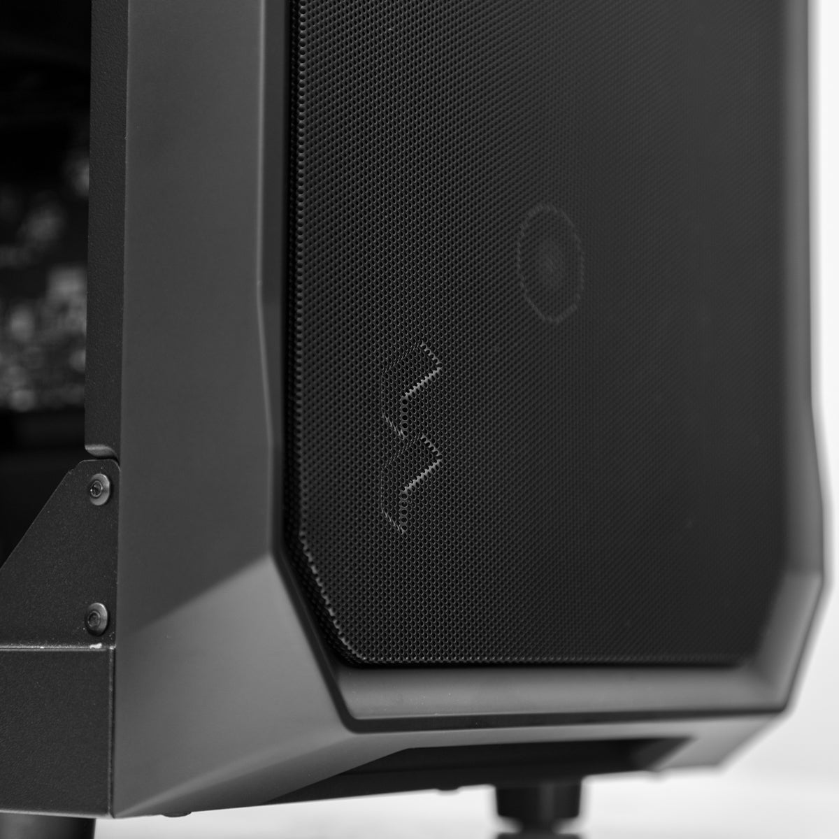 Ascend Creator Core i7 14700F 32GB 2TB RTX 5070 Workstation PC