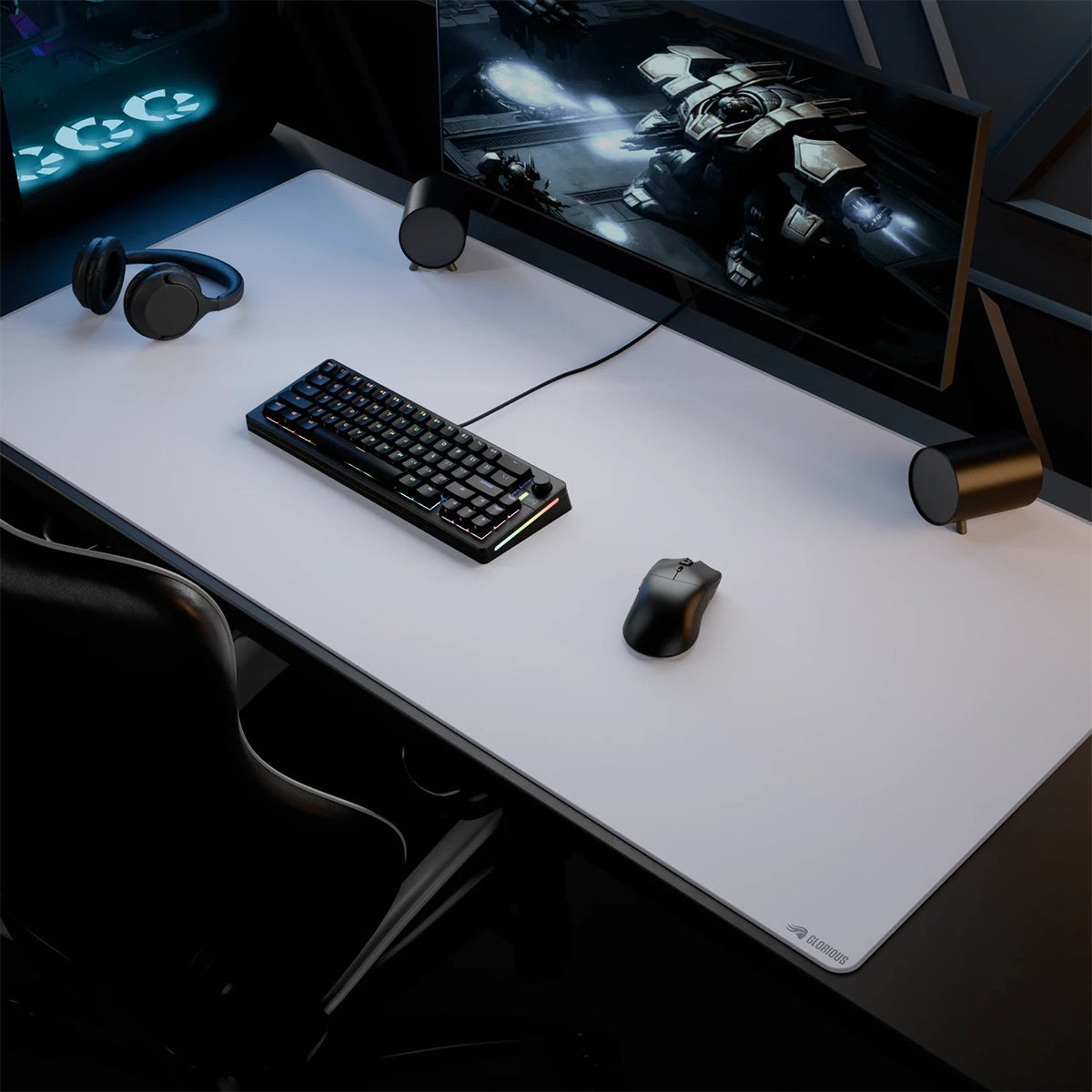 Glorious GMP 2 Stitched Cloth Gaming Mouse Pad 3XL - White