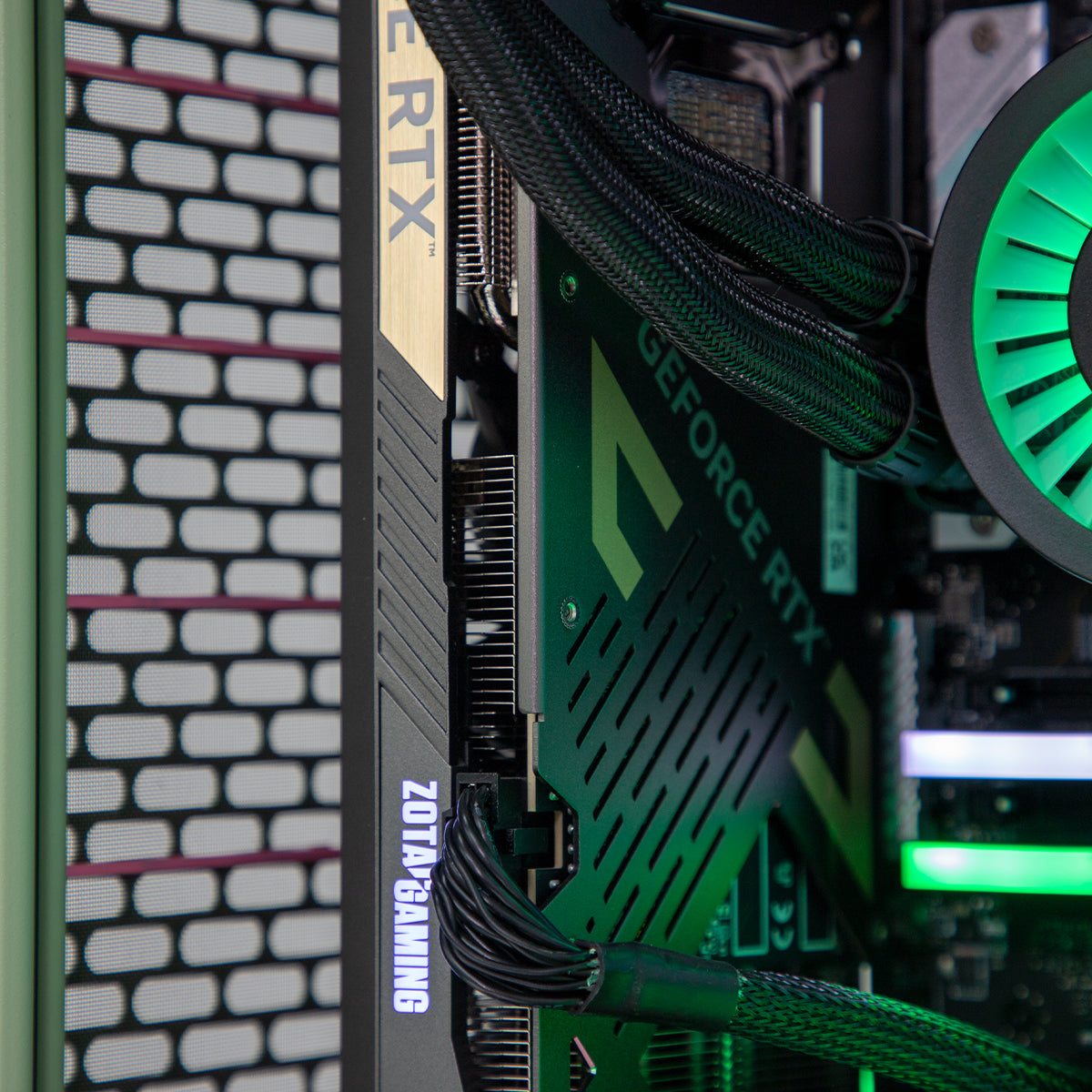 Pop RTX 5070 Ti Ryzen 7 9800X3D Gaming PC - MACHA