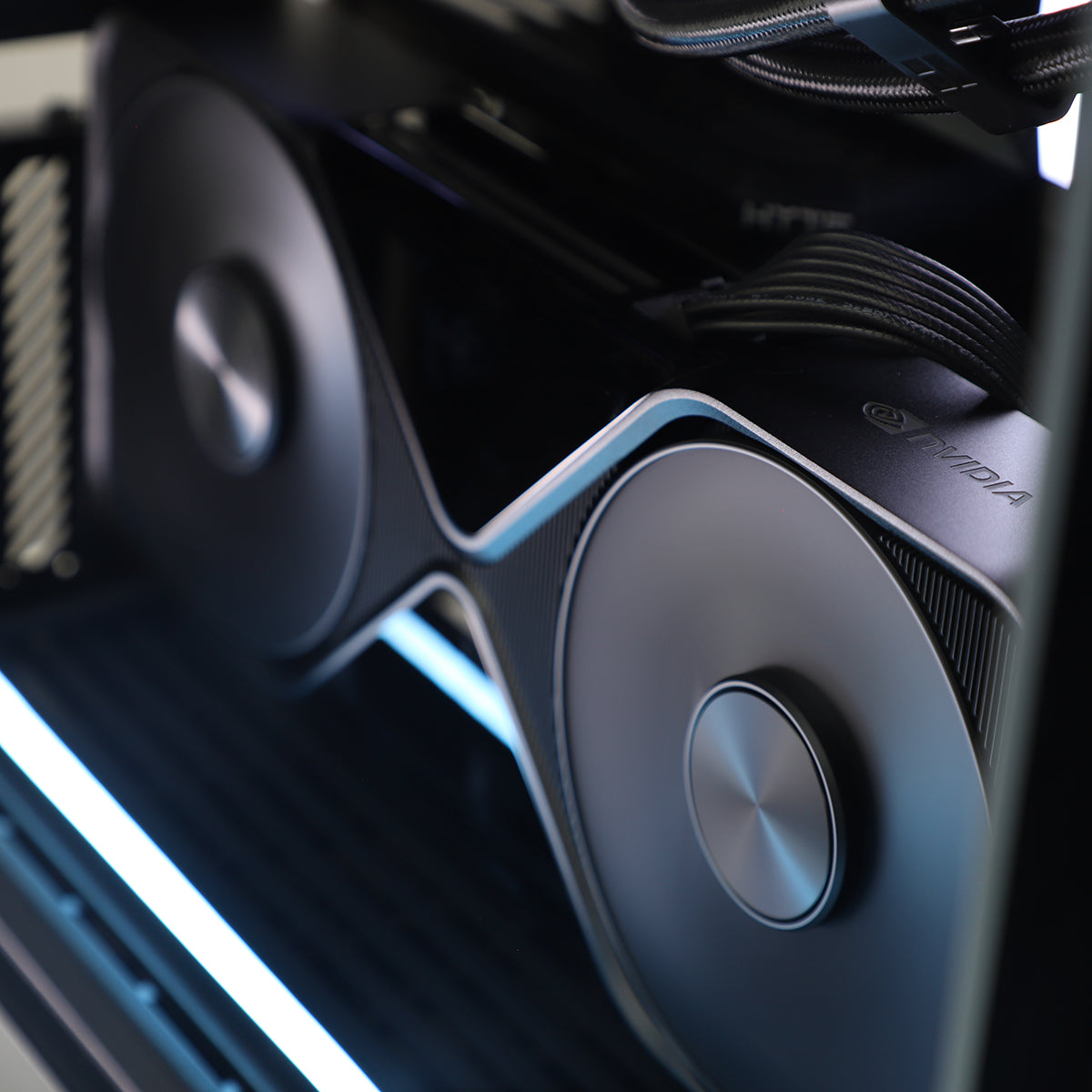 Abyssal GODLIKE RTX PRO 6000 Ryzen 9 9950X3D Gaming PC