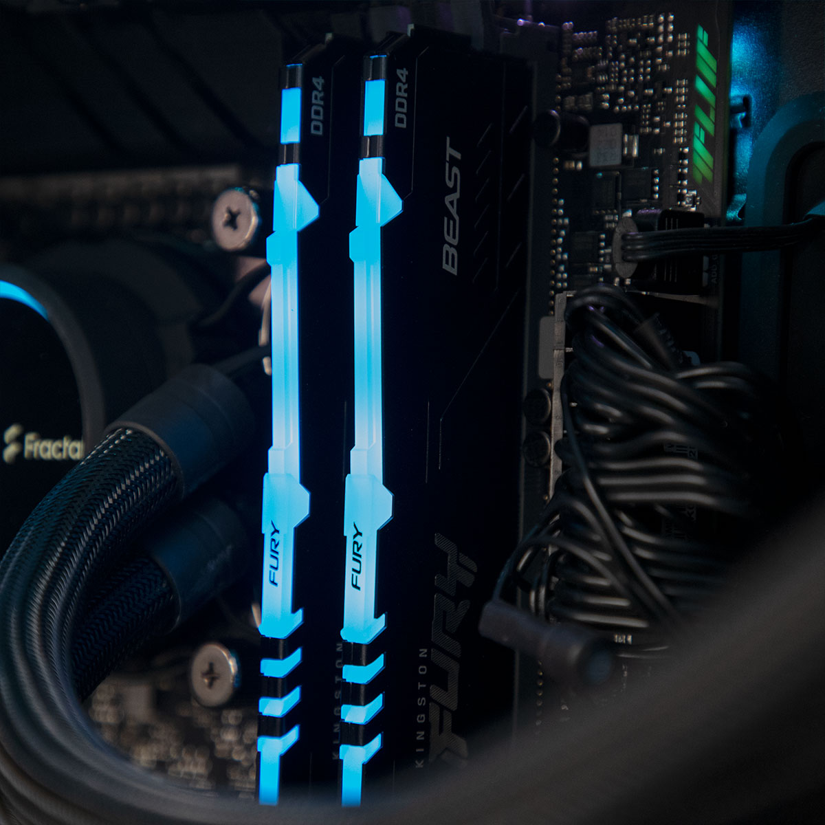 Pulse RX 7900 XT Core i7-13700K Gaming PC