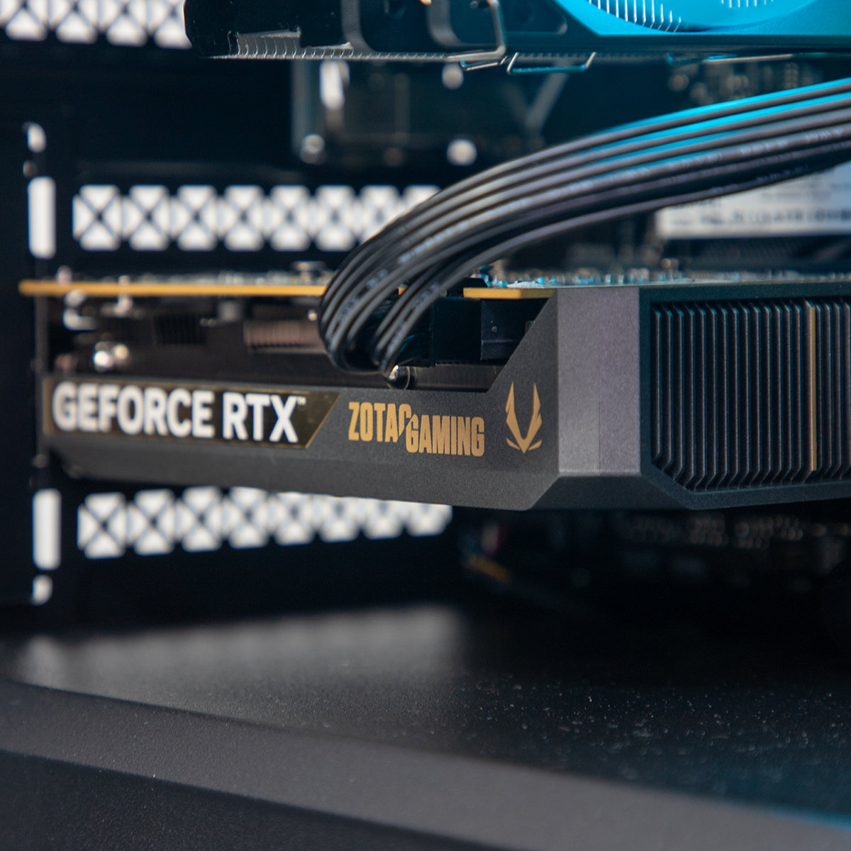 Arasaka RTX 3050 Ryzen 5 5500 Gaming PC - MONO