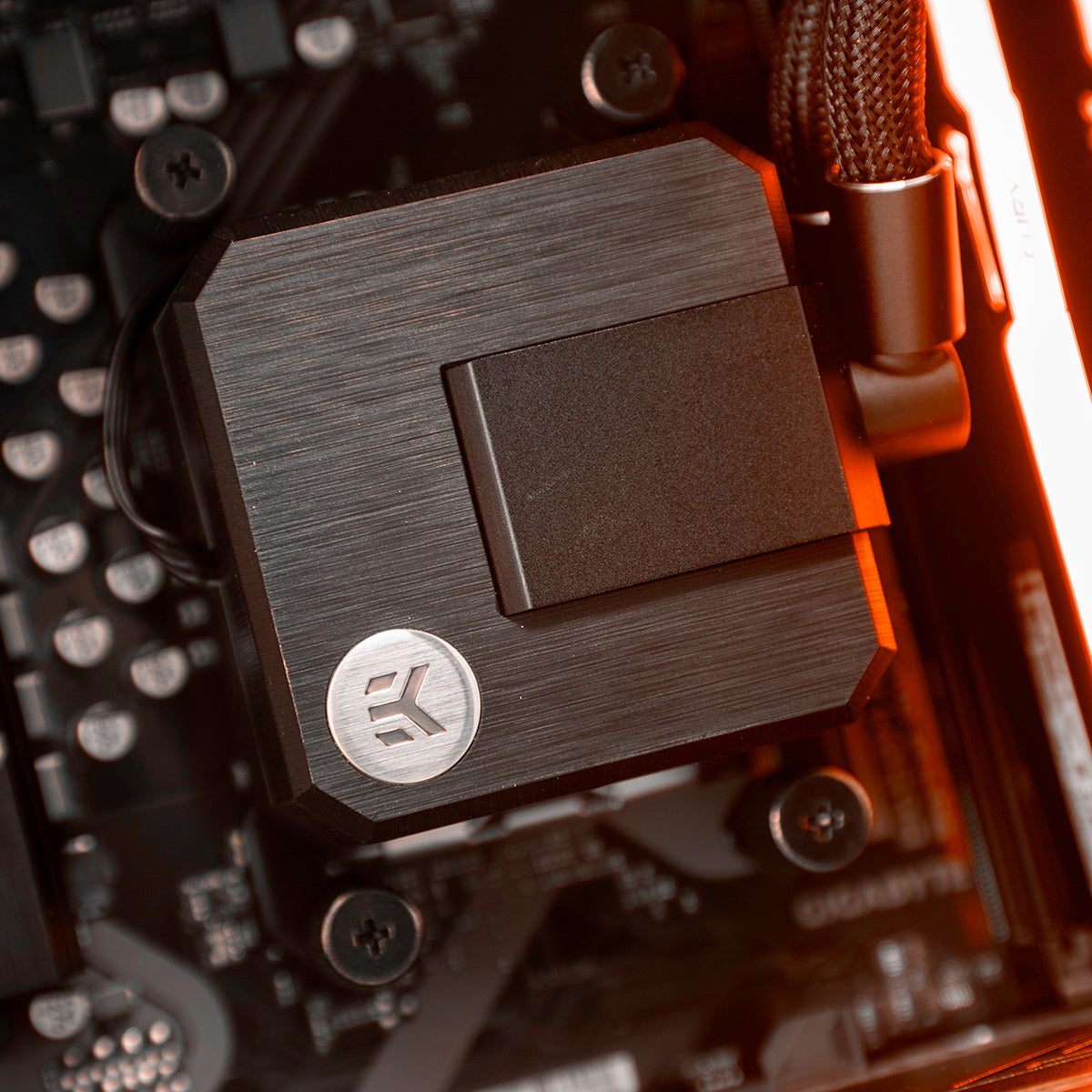 Orion RTX 4070 Ti Super Ryzen 7 7800X3D Gaming PC