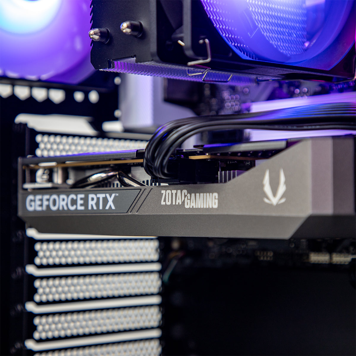 Stealth RTX 5060 Ryzen 5 7400F Gaming PC