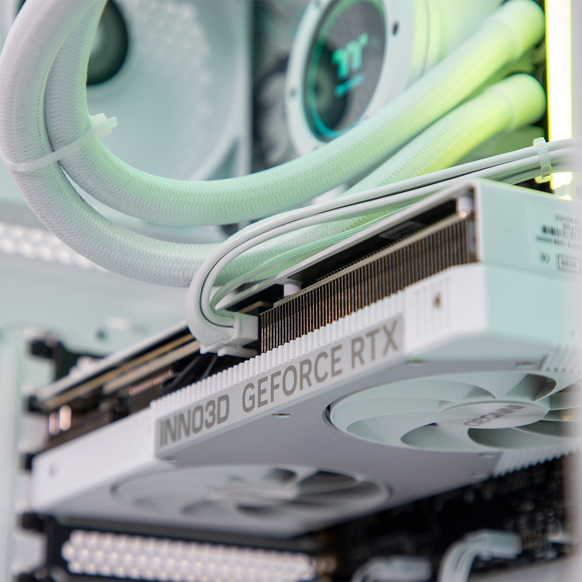 Blizzard RTX 5060 Ti 16GB Ryzen 5 9600X Gaming PC - WHITE