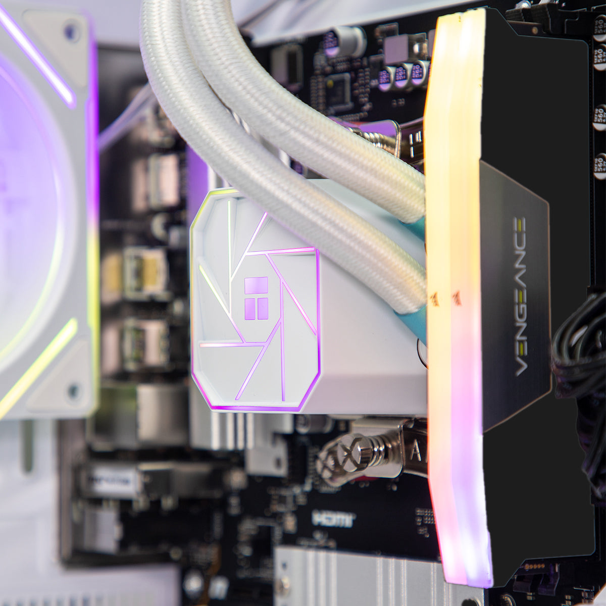 Neutrino ENCORE RTX 5060 Ti 8GB Ryzen 5 7400F Gaming PC - WHITE