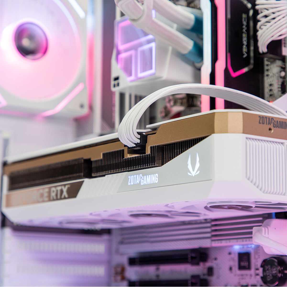 Equinox AMP RTX 5070 Ti Ryzen 7 9800X3D Gaming PC - WHITE