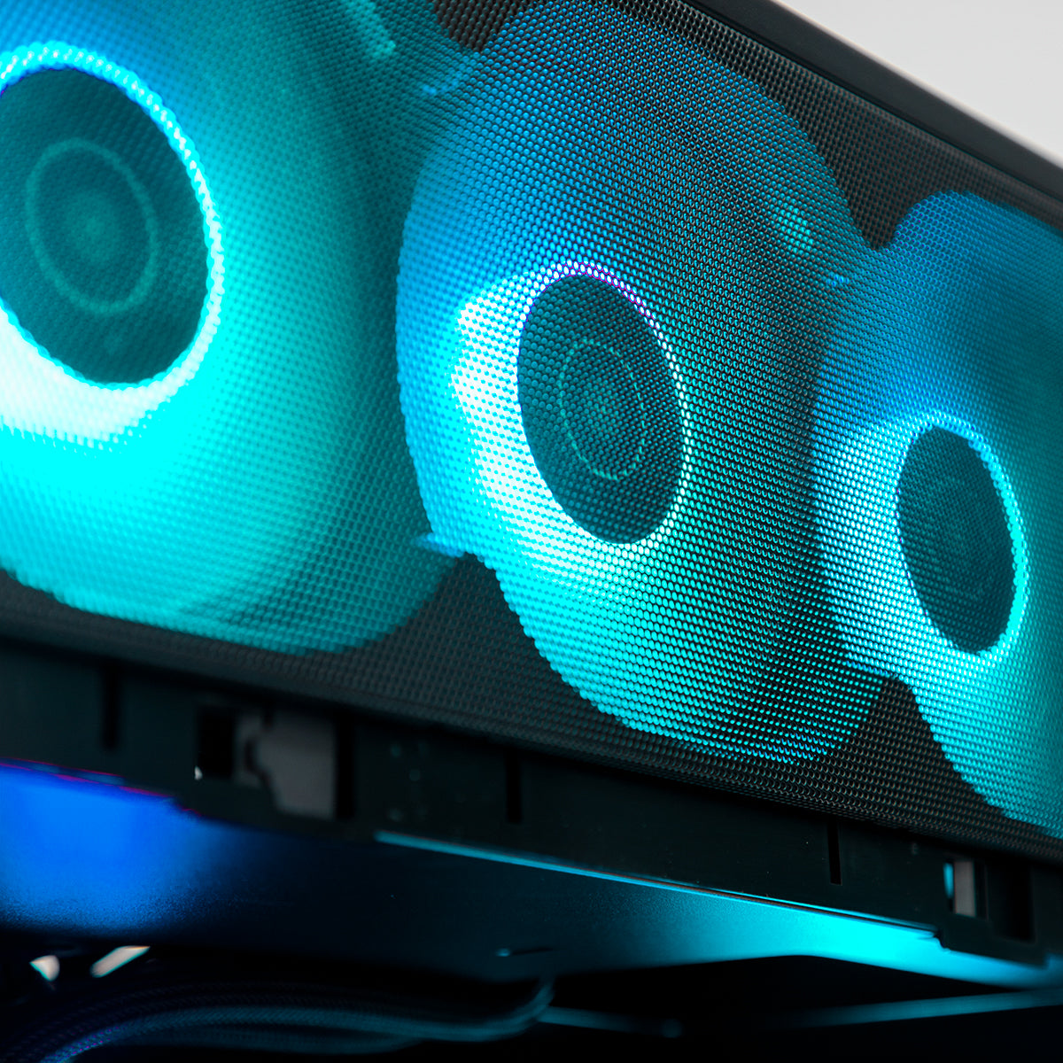 Tempest AMP RTX 5080 Ryzen 9 9900X3D Gaming PC