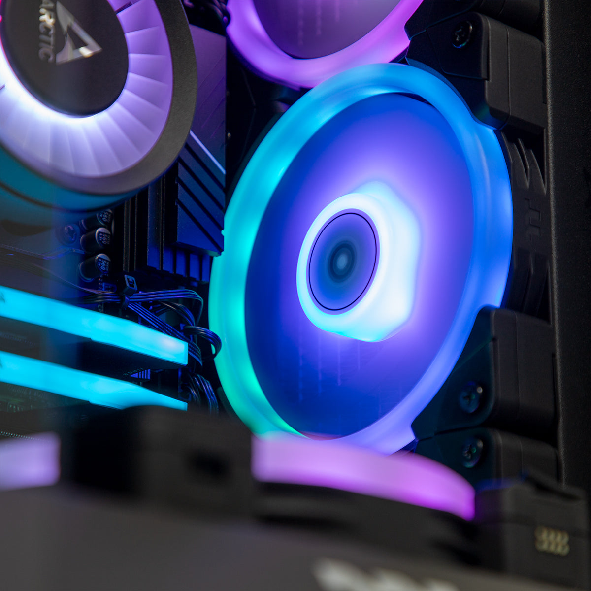 Pop RTX 5070 Ti Ryzen 7 7800X3D Gaming PC - BLACK