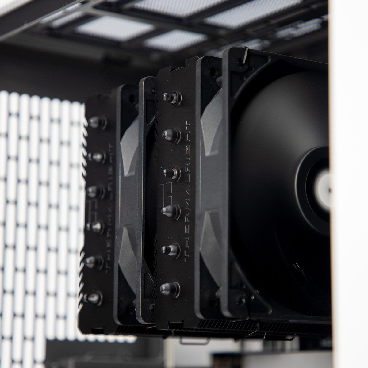 Ginkgo RTX 5080 Core Ultra 7 265KF Gaming PC - MONO