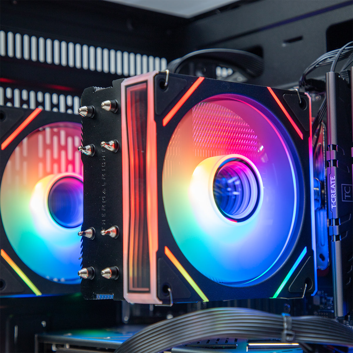 Singularity RR RX 9060 XT 8GB Ryzen 5 5600X Gaming PC