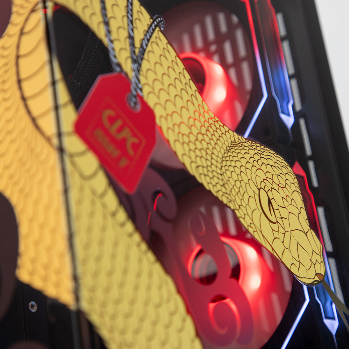 Solid Snake RTX 5080 Core i7-14700KF Gaming PC - MilkSnake