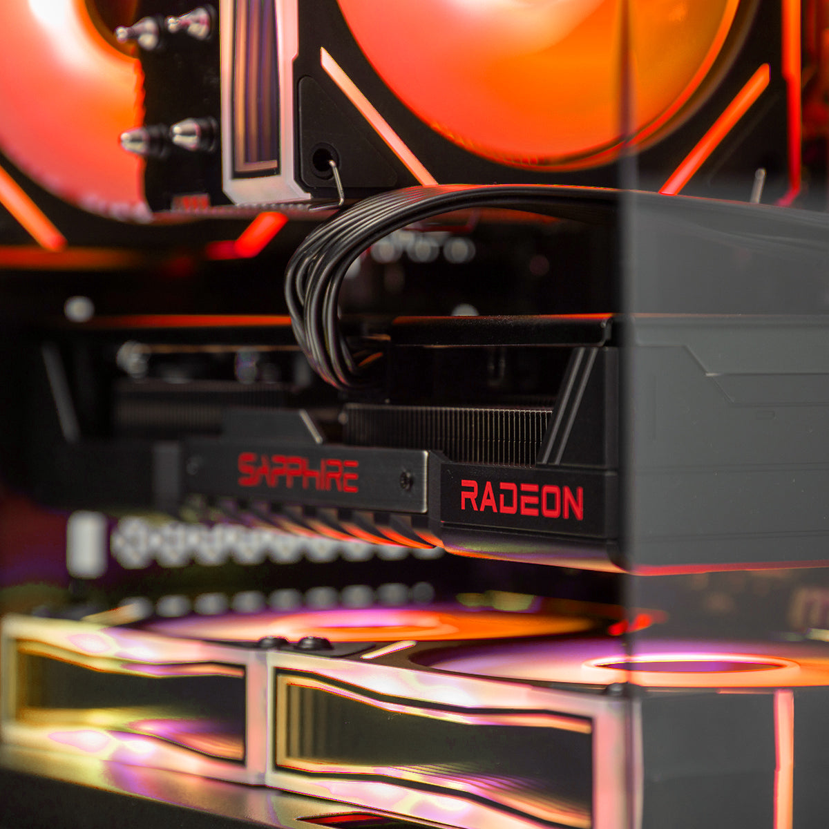 Qubit RR RX 9060 XT 8GB Ryzen 7 9700X Gaming PC