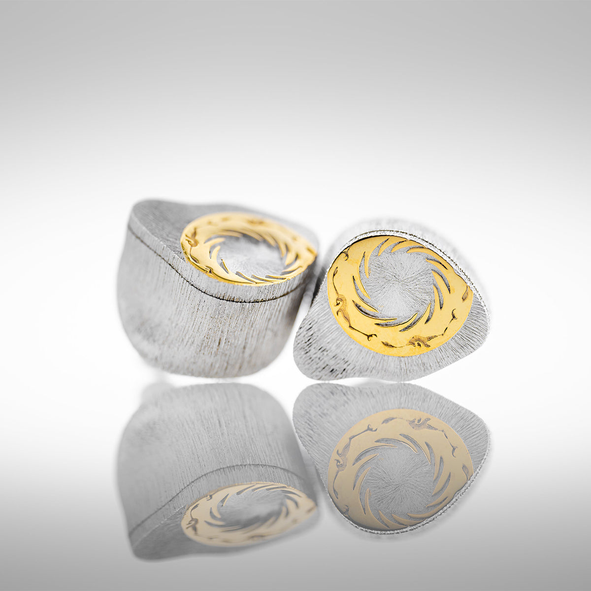 Moondrop Solis II IEM Tribrid Driver In-Ear Headphones