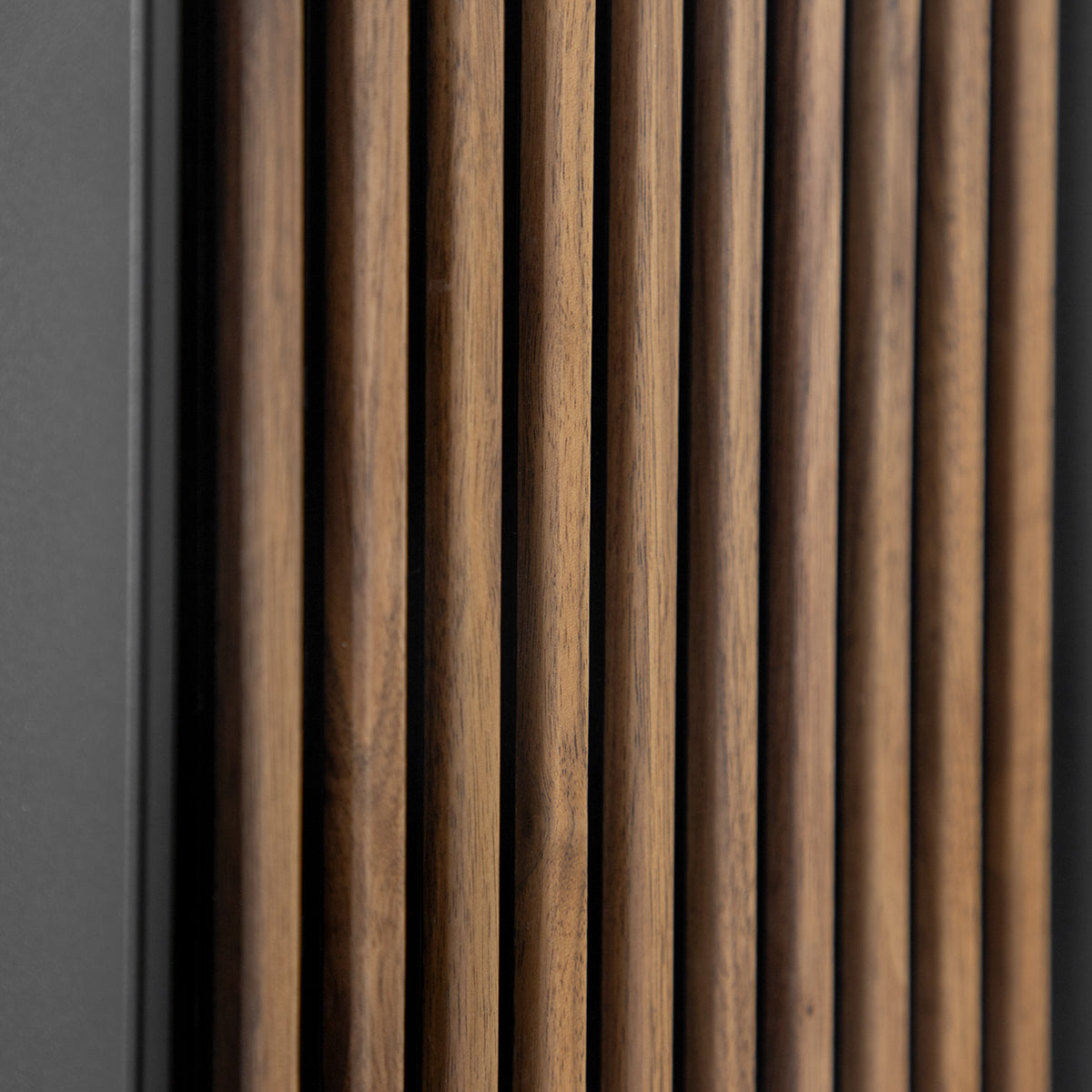 Chinkapin RTX 5080 Ryzen 7 9800X3D Gaming PC - BLACK