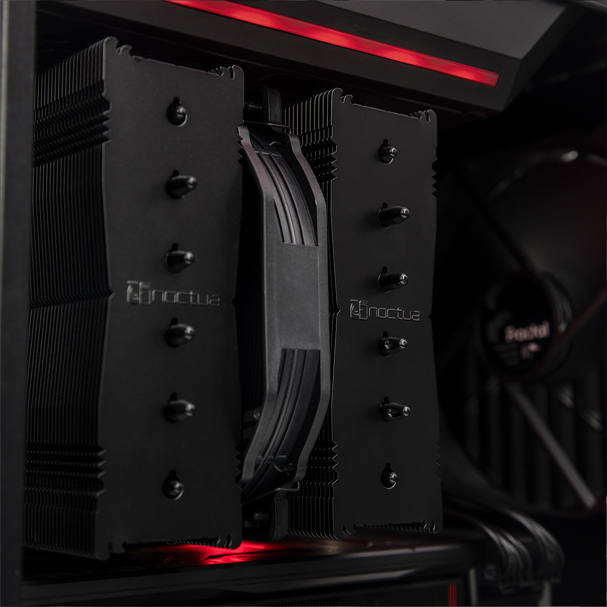 Fury RX 7900 XT Ryzen 7 7700X Gaming PC