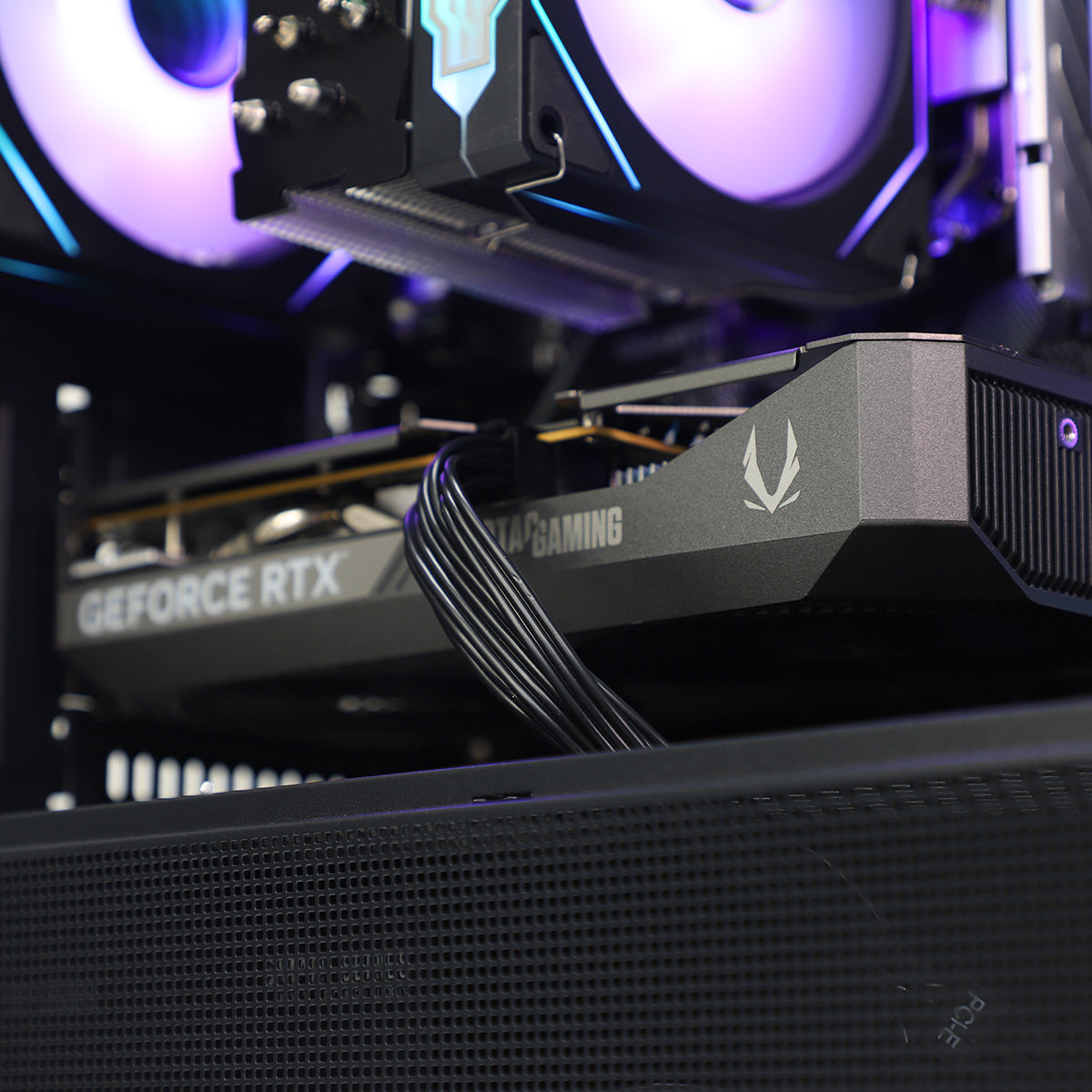 Fury RTX 5060 Ryzen 5 5500 EVO Gaming PC