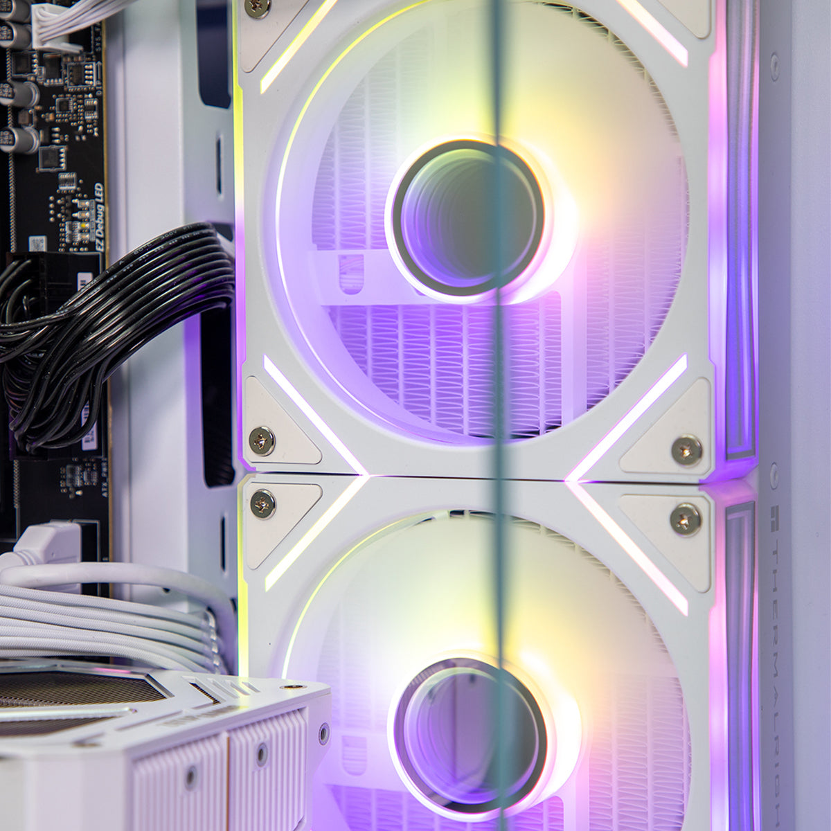 Neutrino ENCORE RTX 5060 Ti 8GB Ryzen 5 7400F Gaming PC - WHITE
