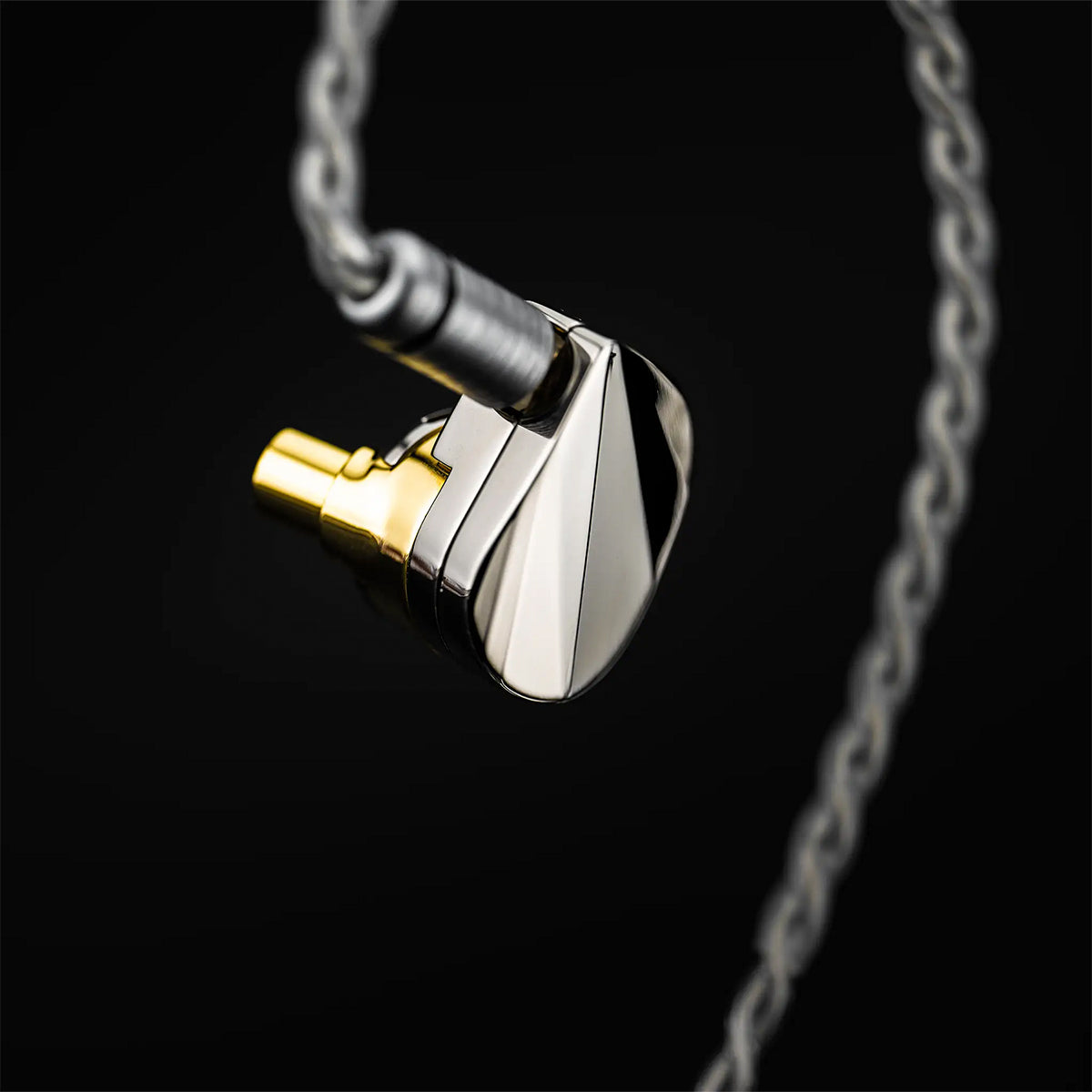 Moondrop Illustrious Flagship Reference IEM Dynamic Driver In-Ear Headphones