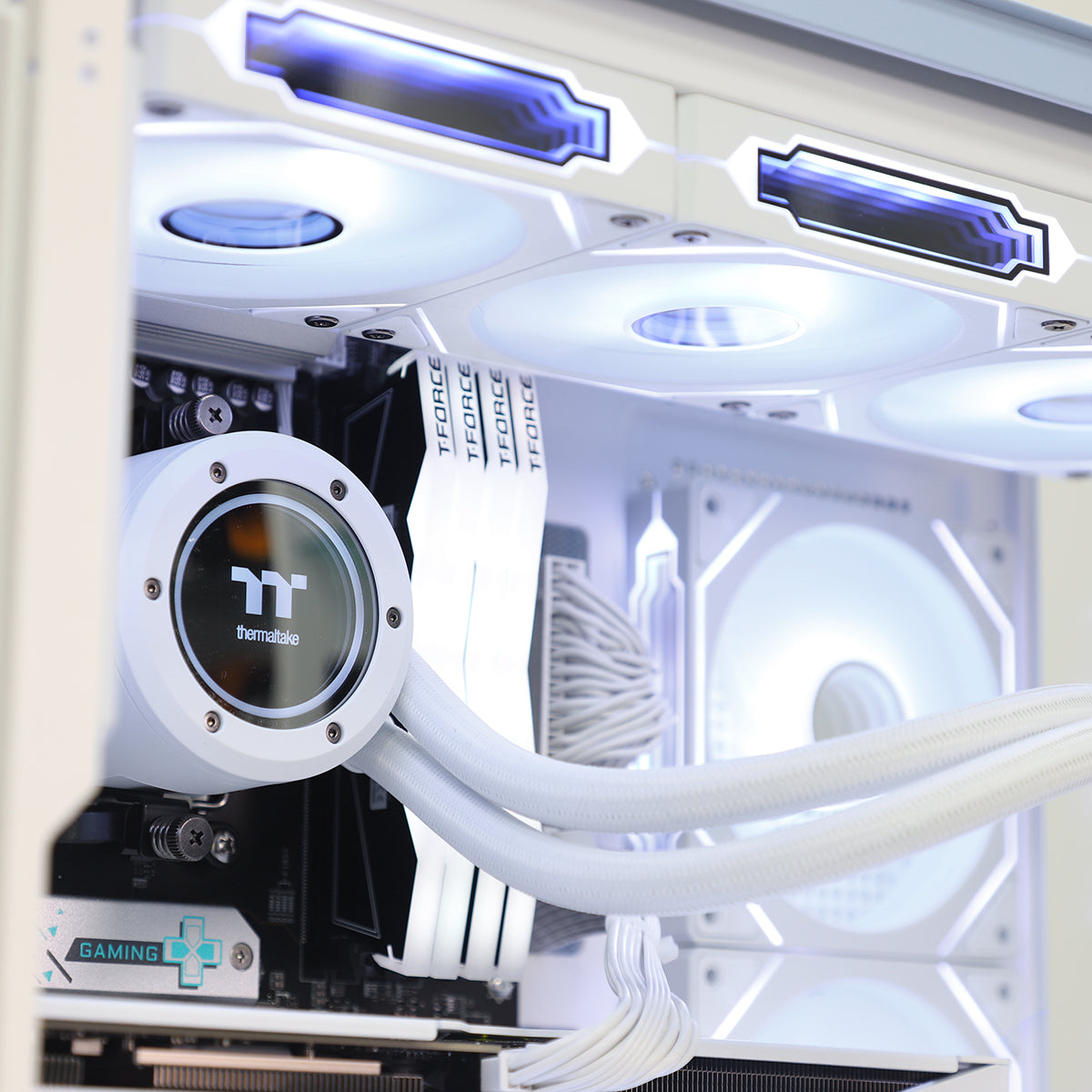 Astral AMP RTX 5070 Ryzen 5 9600X EVO Gaming PC - Pastel Blue