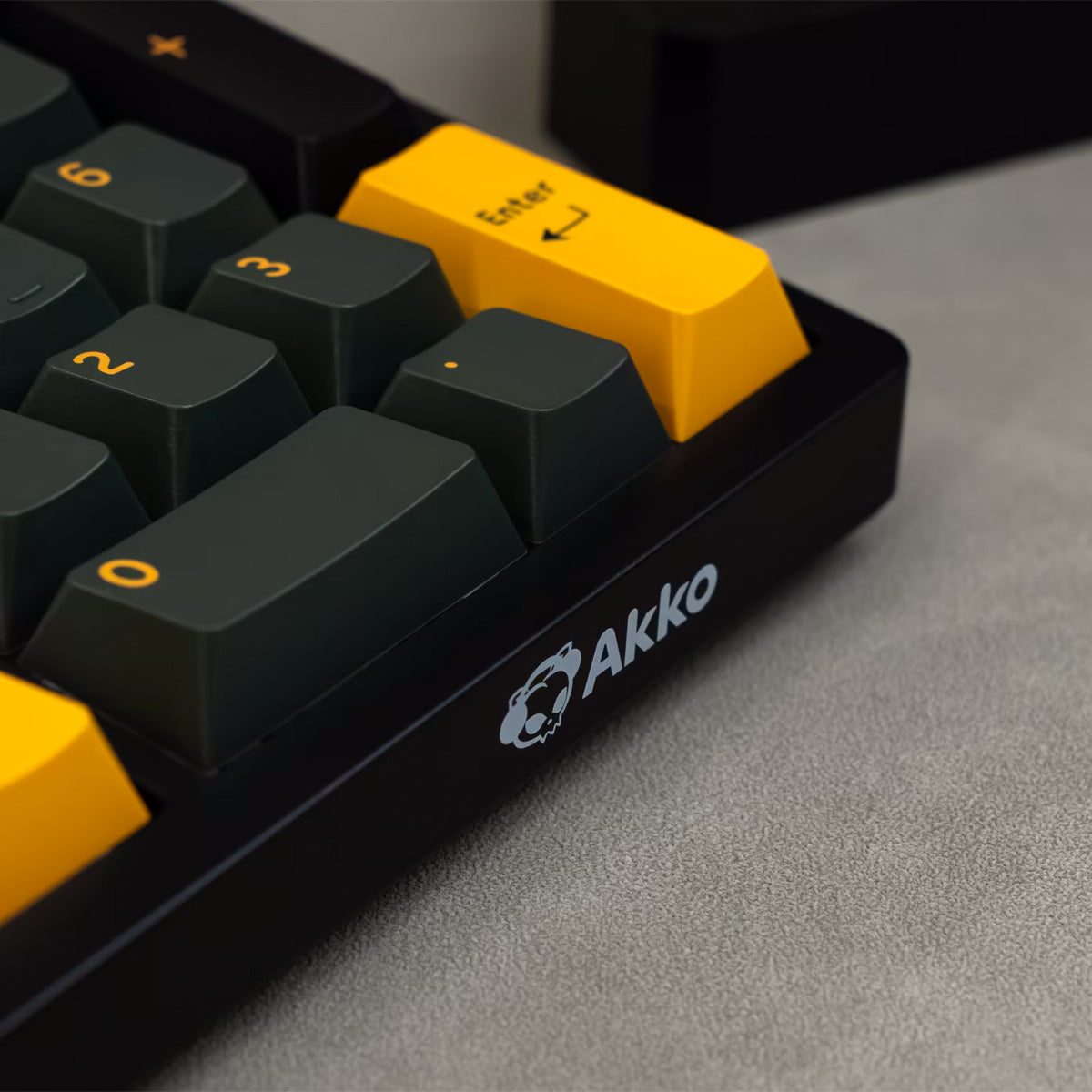 Akko 3108RF V3 Black & Gold Full Size Wireless Mechanical Keyboard - Frost Pink Switch