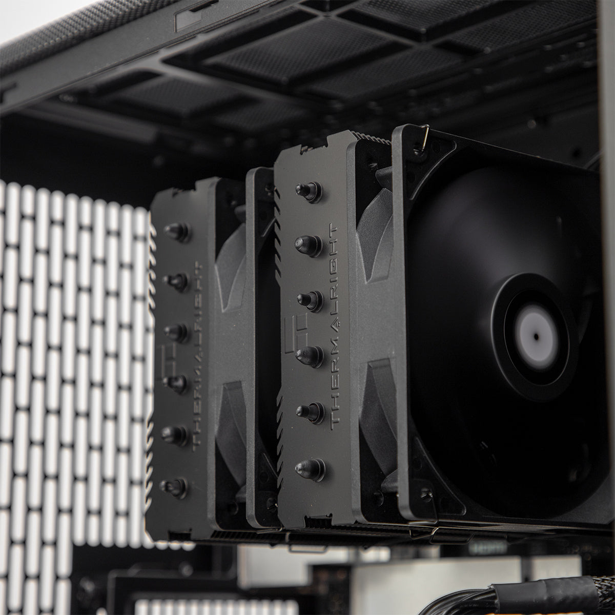 Ginkgo RTX 5080 Core Ultra 7 265KF Gaming PC - BLACK
