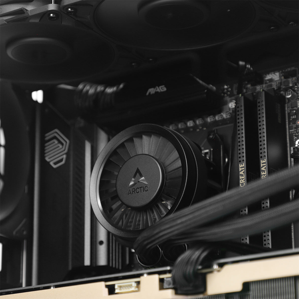 Ascend Creator Ryzen 9 9950X3D 64GB 2TB RTX 5090 Workstation PC