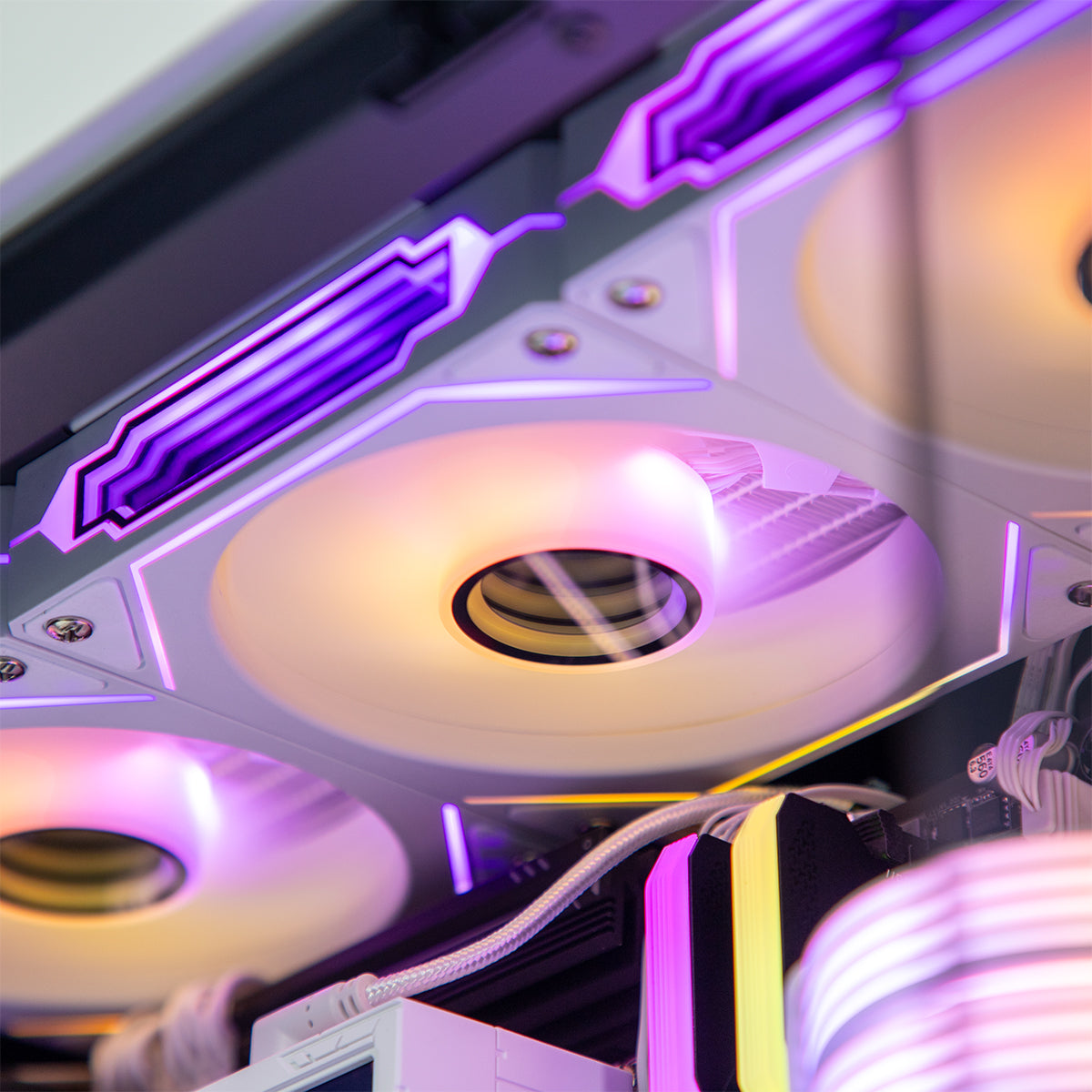 Abyssal AMP RTX 5080 Ryzen 7 9800X3D Gaming PC - MONO