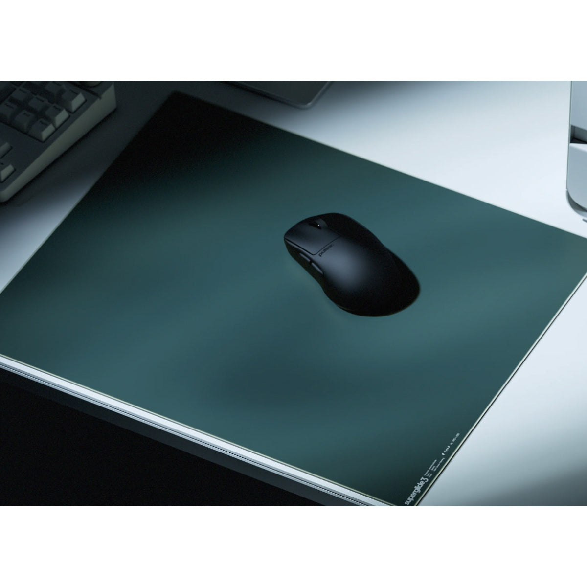 Pulsar Superglide v3 Glass Mouse Pad L - Green