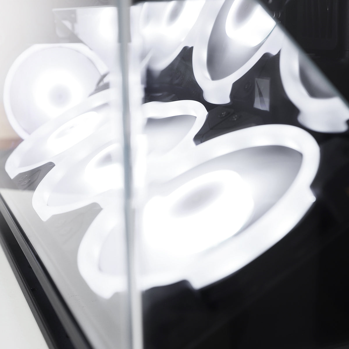 Equilibrium MASTER RTX 5090 Ryzen 7 9850X3D Gaming PC - Dark