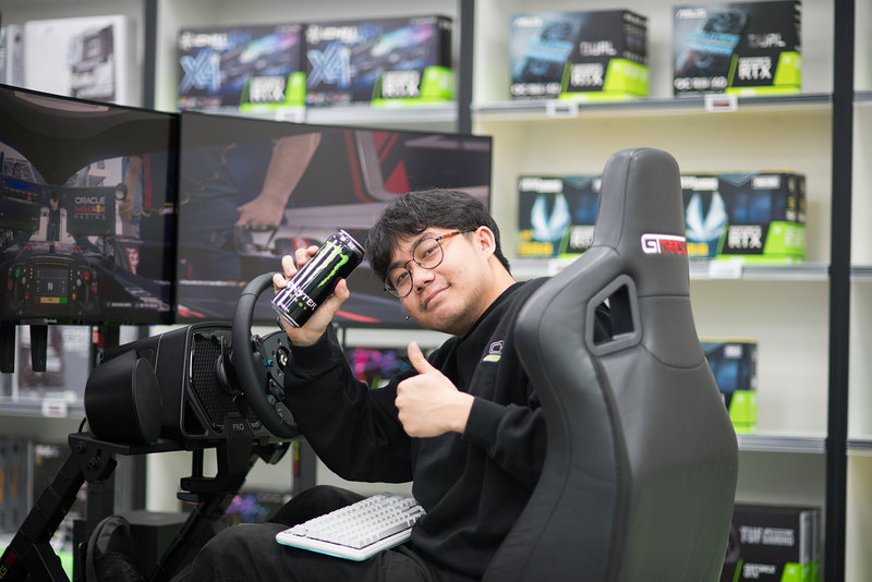 About Us – Computer Lounge