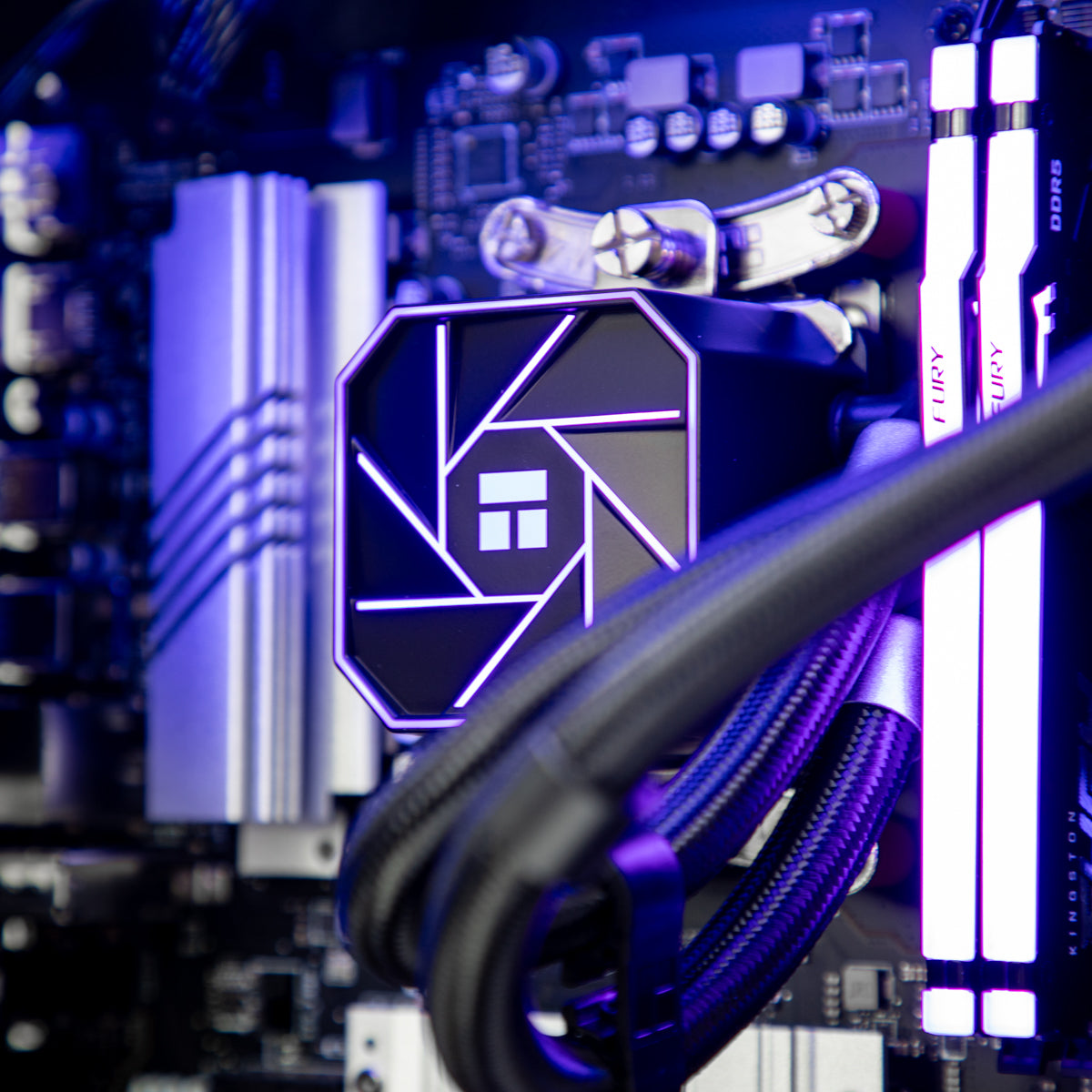 Fury RR RX 9060 XT 16GB Ryzen 5 7400F Gaming PC