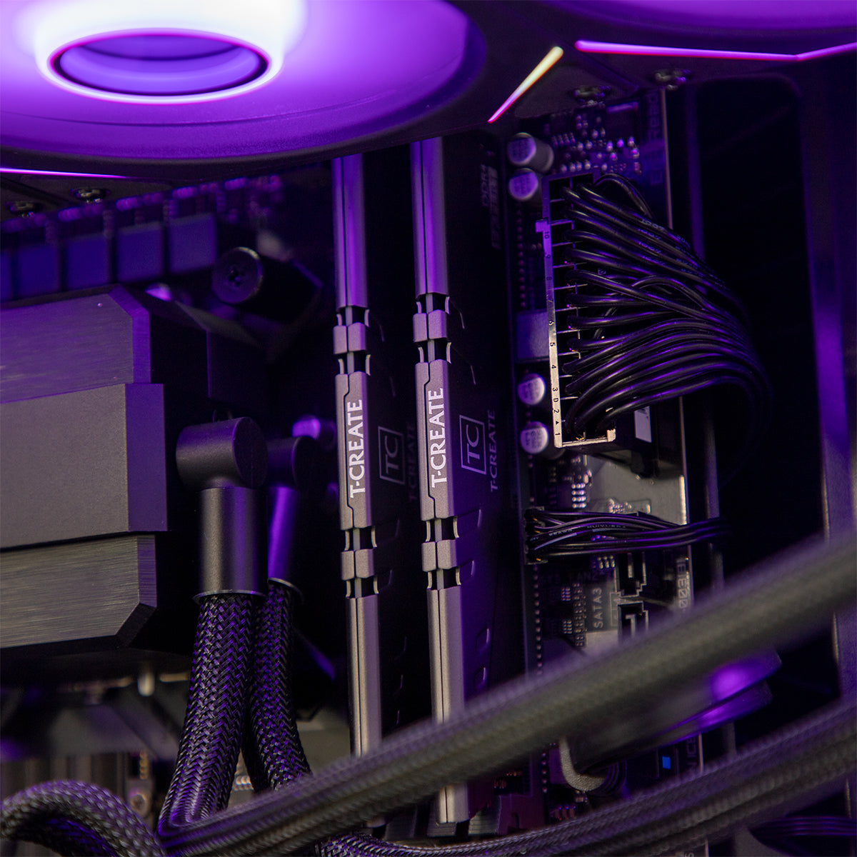 Empyreal SWIFT RTX 4070 Core i5-14400F Gaming PC - Black