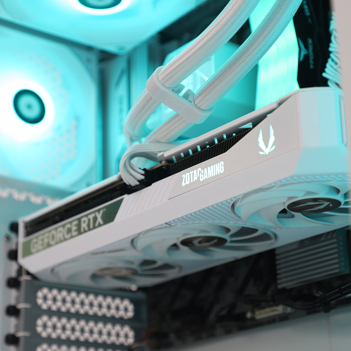 Blizzard RTX 5070 Ryzen 5 9600X Gaming PC - WHITE